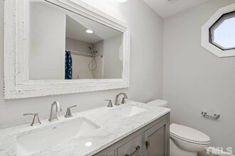 1009 Ferson Rd in Apex, NC - Building Photo - Building Photo