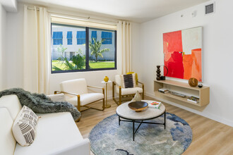 Residences at SoMi Parc in South Miami, FL - Building Photo - Interior Photo