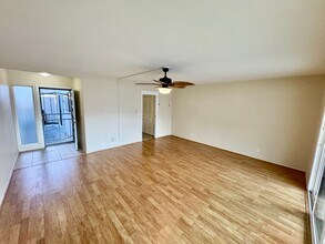 369 Opihikao Pl in Honolulu, HI - Building Photo - Building Photo