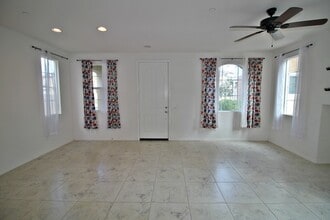 674 Nile River Dr in Oxnard, CA - Building Photo - Building Photo
