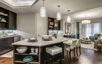 2303 Mid Ln in Houston, TX - Foto de edificio - Building Photo