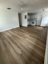 2632 NW 18th Ter, Unit 2638 in Oakland Park, FL - Building Photo