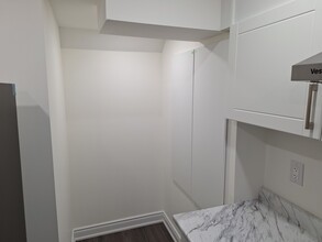 75 Cobriza Cres in Brampton, ON - Building Photo - Building Photo