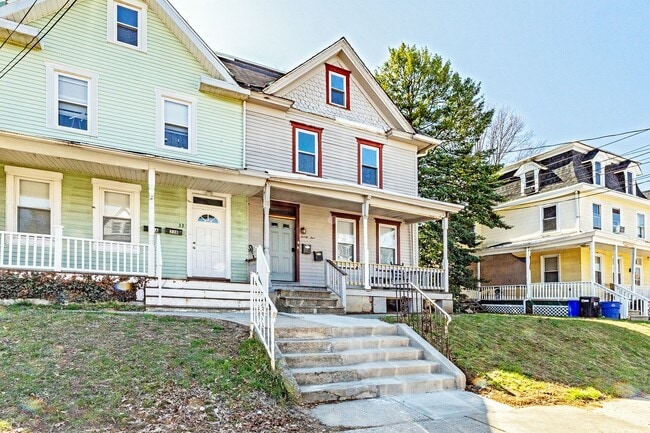 property at 35 High St