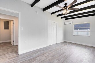 35614 Cedar Ln in Leesburg, FL - Building Photo - Building Photo