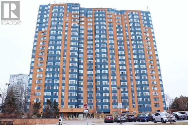 property at 88-488 Alton Towers Cir