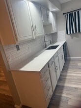 412 N Oakwood Rd in Enid, OK - Building Photo - Building Photo