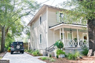 702 Radford St in Monroe, GA - Building Photo - Building Photo