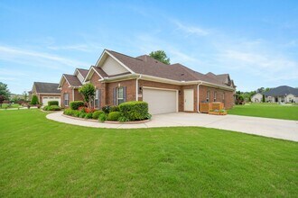 201 Mantle Dr NW in Madison, AL - Building Photo - Building Photo