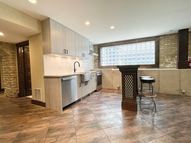 1633 N Humboldt Blvd in Chicago, IL - Building Photo - Building Photo