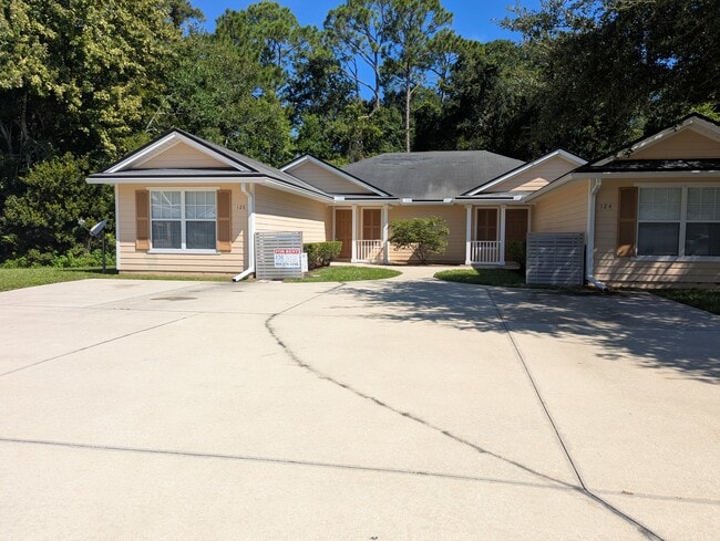 126 Plantation Point Dr in St. Augustine, FL - Building Photo - Building Photo