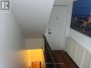 277 Bronson Ave in Ottawa, ON - Building Photo - Building Photo