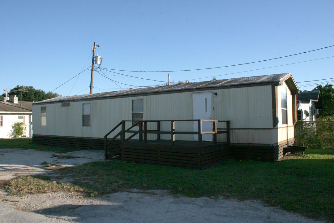 425 Woodland Ave in Lakeland, FL - Building Photo