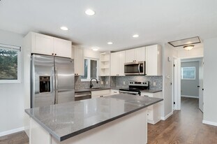 7305 S Webster St in Littleton, CO - Building Photo