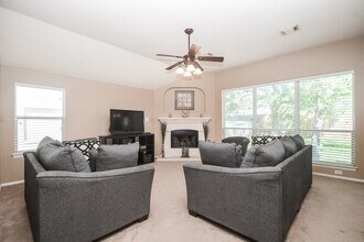 5823 Knollwood Tr in Spring, TX - Building Photo - Building Photo