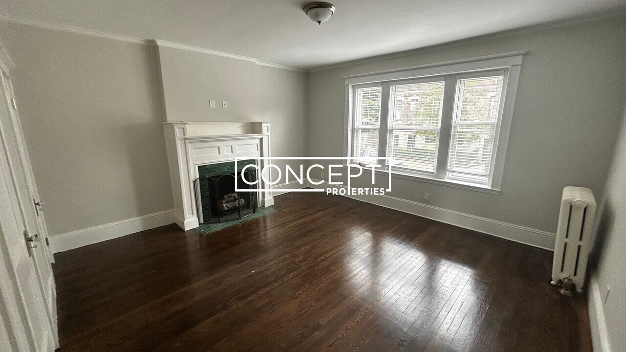 6 Radcliffe Rd in Boston, MA - Building Photo