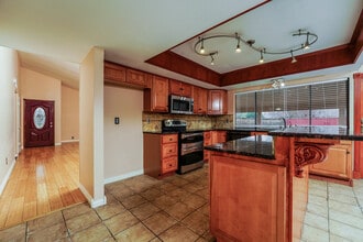 1714 Hastings Ct in Plano, TX - Building Photo - Building Photo