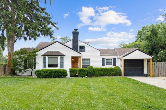 6717 W 77th Terrace in Overland Park, KS - Building Photo - Building Photo