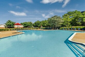 Lerner Morningside in Alexandria, VA - Building Photo - Building Photo