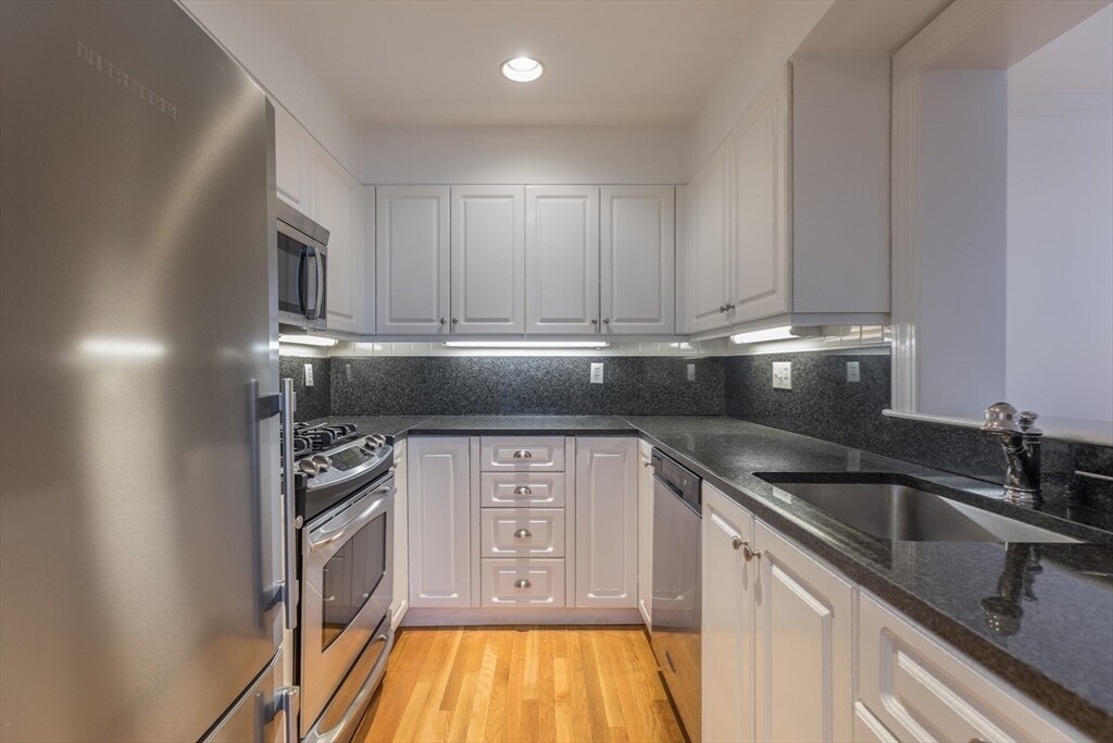 90 Marlborough St in Boston, MA - Building Photo