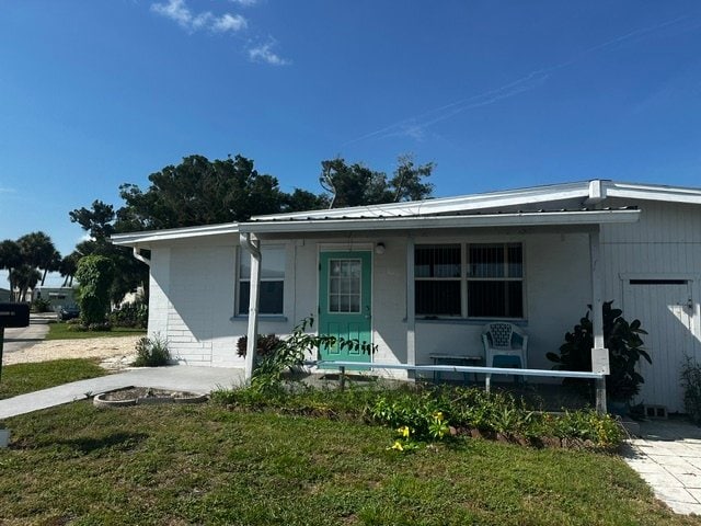 property at 7 Cedar Ln