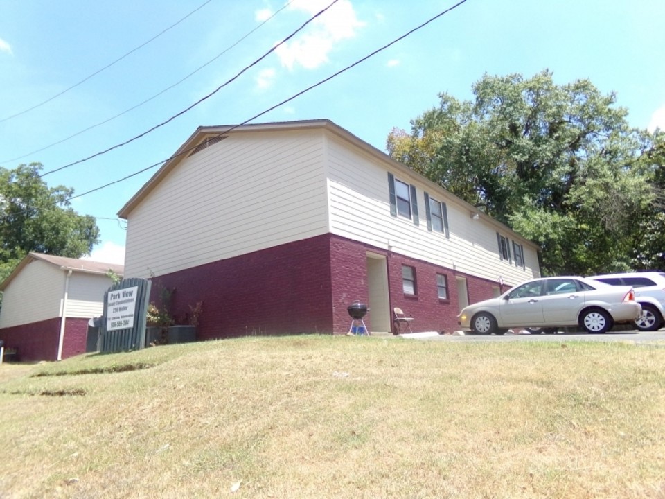 226 Muller St in Nacogdoches, TX - Foto de edificio