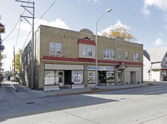 7419-7425 W Becher St in Milwaukee, WI - Foto de edificio - Building Photo