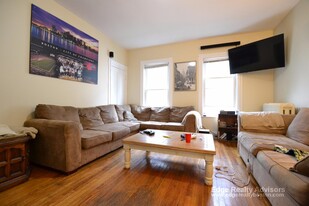 45 Falkland St, Unit 1 Apartamentos