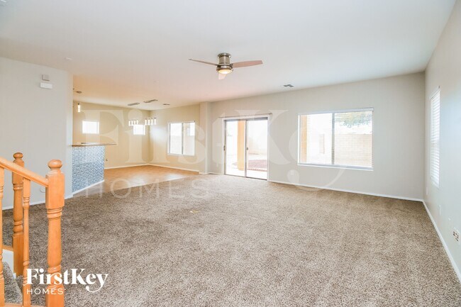 27978 N Muscovite Dr in San Tan Valley, AZ - Foto de edificio - Building Photo