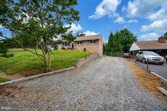212 Mt Pleasant Blvd in Fredericksburg, VA - Building Photo - Building Photo