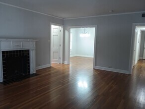 109 W Norwood Ct in San Antonio, TX - Building Photo - Building Photo