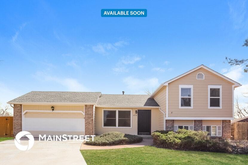 8719 Aspen Ct in Parker, CO - Building Photo