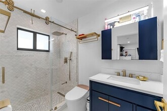 10364 SW 6th St in Miami, FL - Building Photo - Building Photo