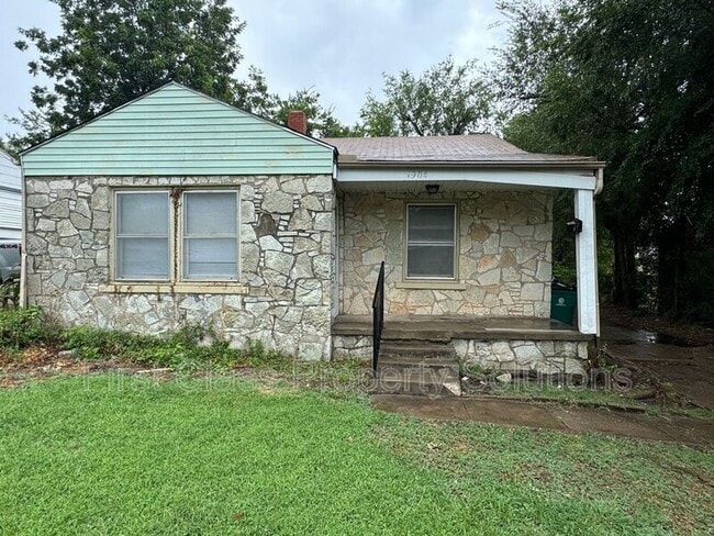 property at 1904 NE 25th St