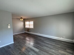 10925 Keating Ave in Oak Lawn, IL - Building Photo - Building Photo