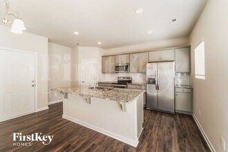 6319 Mosley Glen Dr in Charlotte, NC - Building Photo - Building Photo