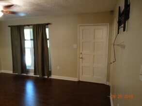 199 Sandpiper Dr in Richmond Hill, GA - Building Photo - Building Photo