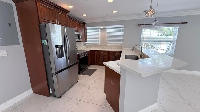 property at 1110 SE 9th Ave