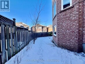 72 Fortune Crescent in Richmond Hill, ON - Building Photo - Building Photo