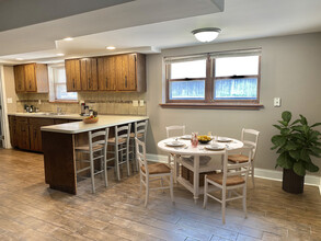 504 E North St-Unit -C in Lockport, IL - Foto de edificio - Building Photo
