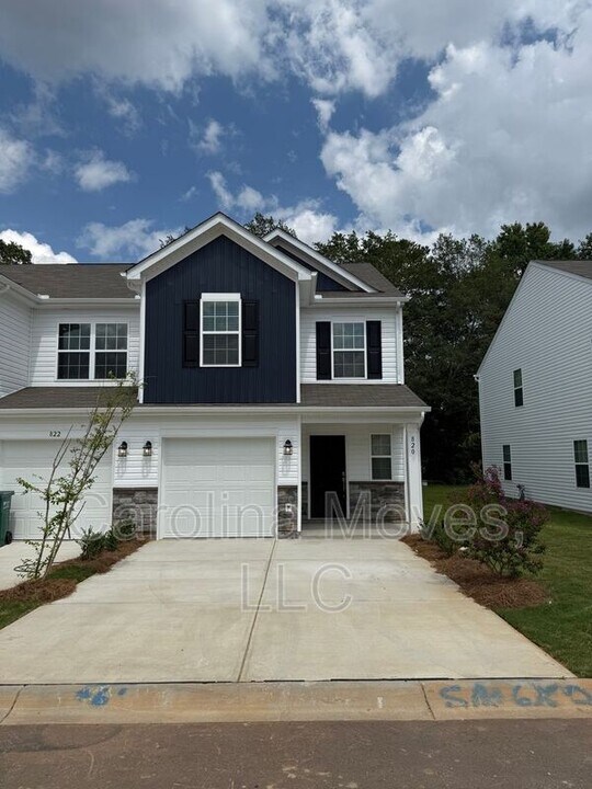 820 Sandbach Rd in Spartanburg, SC - Building Photo