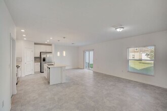 633 Trotters Dr in Eagle Lake, FL - Building Photo - Building Photo