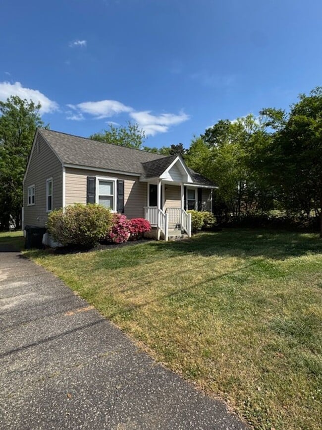 110 Morrow St in Greer, SC - Building Photo - Building Photo