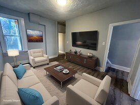 5647 Heiskell St in Philadelphia, PA - Building Photo