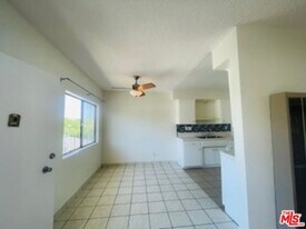 1014 N Spaulding Ave in West Hollywood, CA - Building Photo