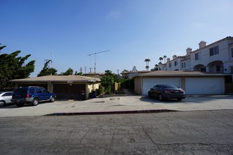 1625-1627 E Palm Ave in El Segundo, CA - Building Photo - Building Photo