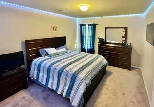 2305 Willard Way in Forney, TX - Foto de edificio - Building Photo