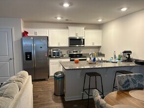 1422 S Cardiff Trl in Spartanburg, SC - Building Photo - Building Photo