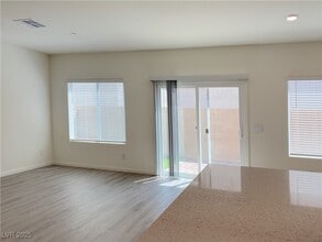 9920 S Ullom Dr in Enterprise, NV - Building Photo - Building Photo