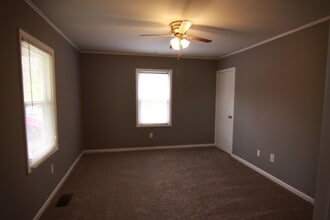 922 Wall St in Clarksville, TN - Building Photo - Building Photo